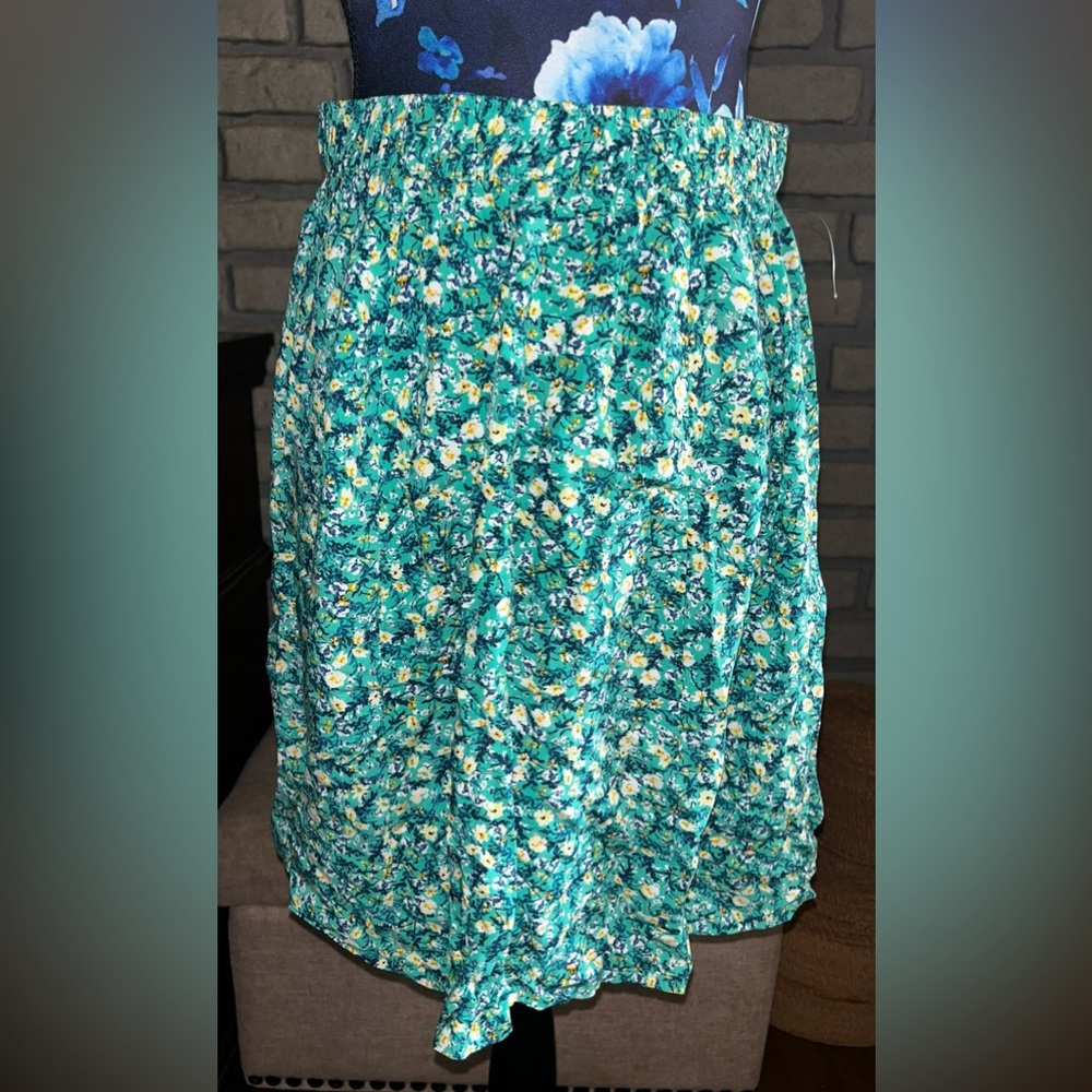 Old navy skirt